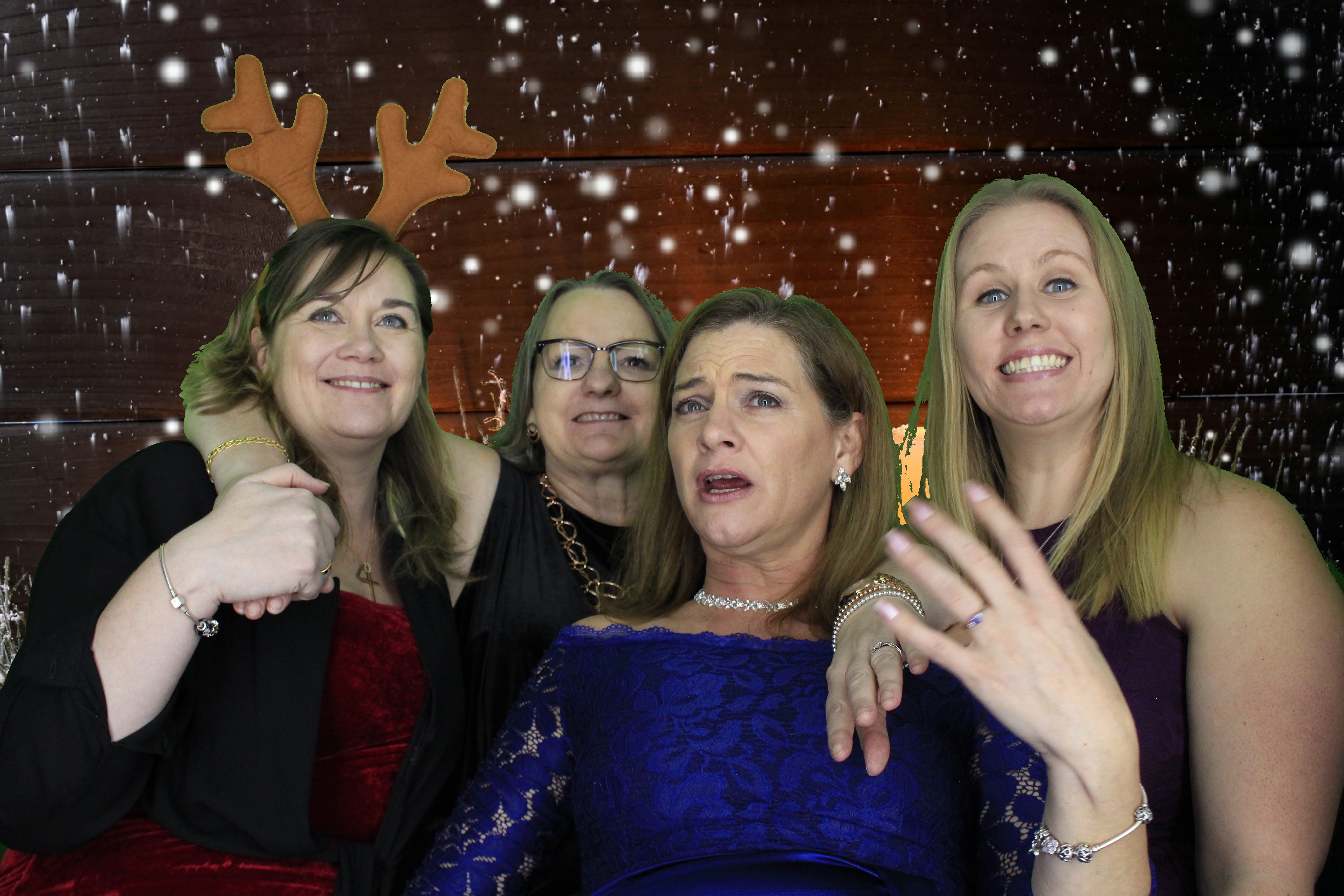 Acosta Europe Christmas Party 2018 | View more photos from the event at gallery.myphotoboothexperience.co.uk/u/MyPhotoBoothExperienceLtd/Acosta-Europe-Christmas-Party-2018